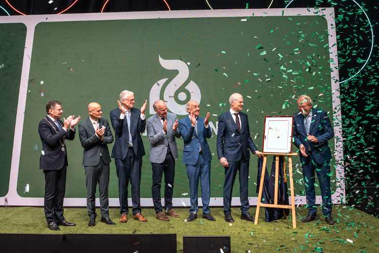 Rijk Zwaan receives honorary royal title