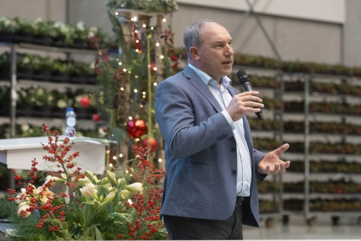 Dutch flower auction Plantion sees rising revenue