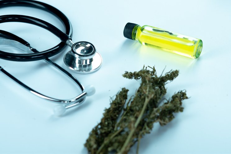 Medical cannabis as alternative for chronic pain relief