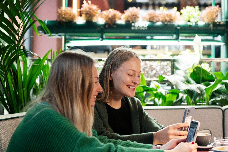 SpaceFarms: vertical farms transform restaurant dining