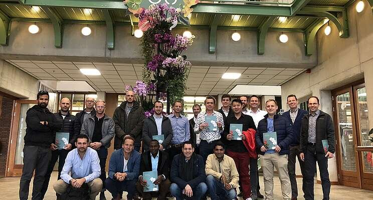  Again 18 top managers to the Netherlands