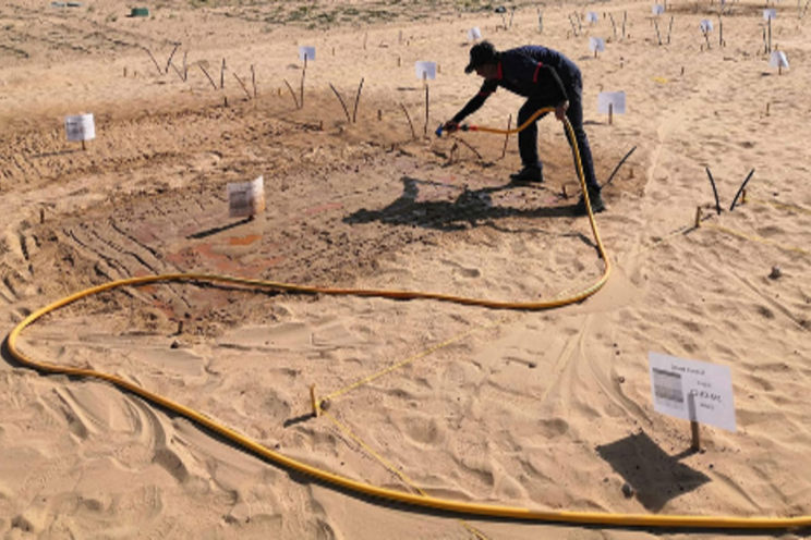 Nanoclay: the liquid turning desert to farmland