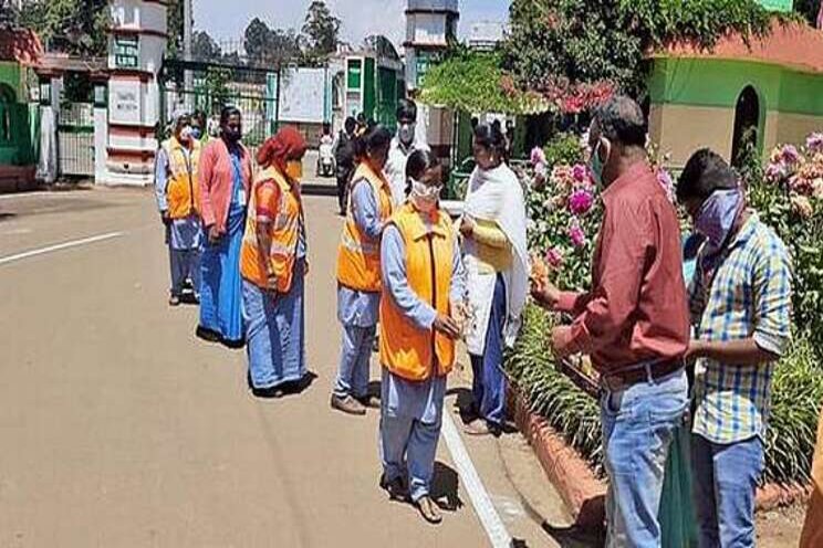 Guided tour for frontline workers